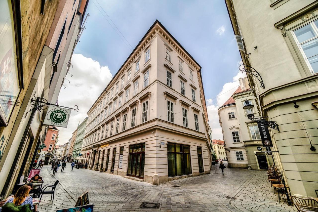 Laurinska 1 Apartments Μπρατισλάβα Εξωτερικό φωτογραφία