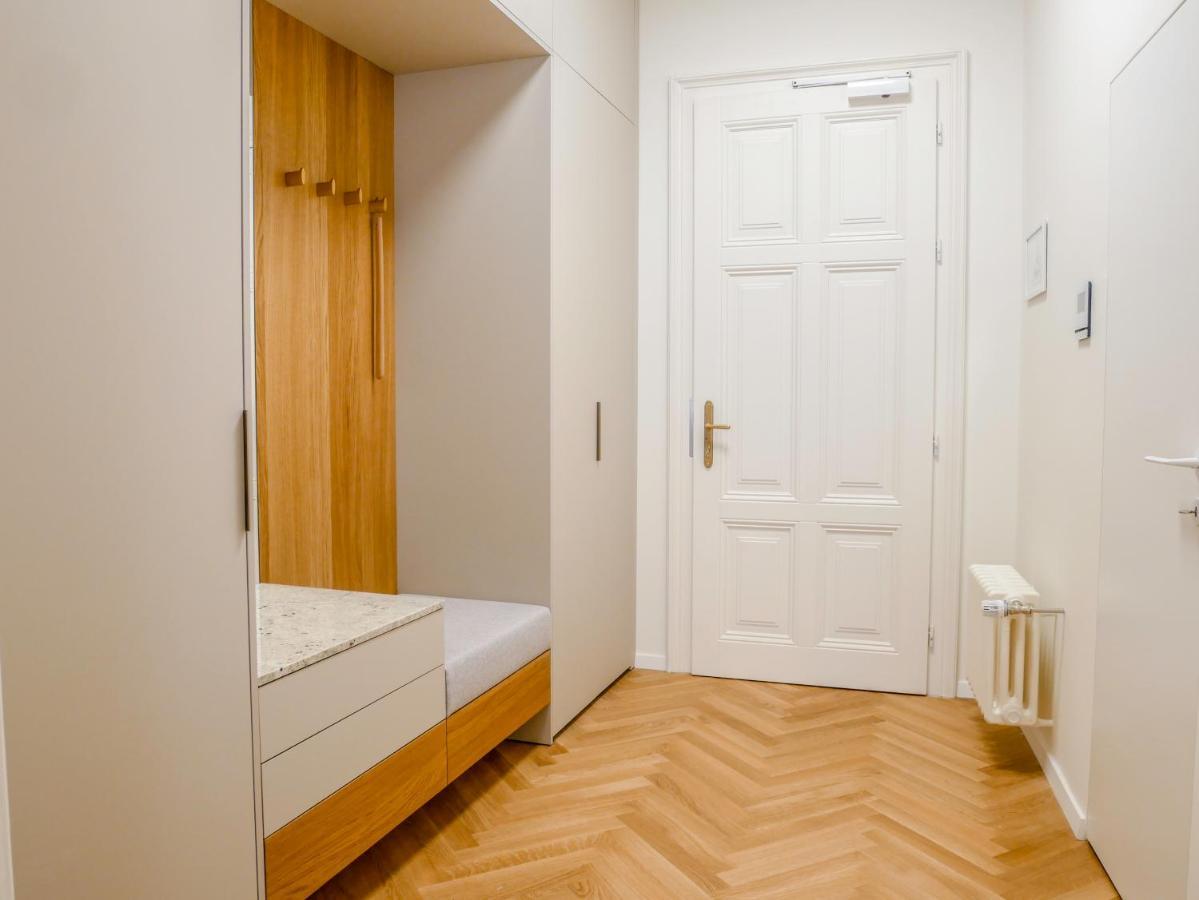 Laurinska 1 Apartments Μπρατισλάβα Εξωτερικό φωτογραφία