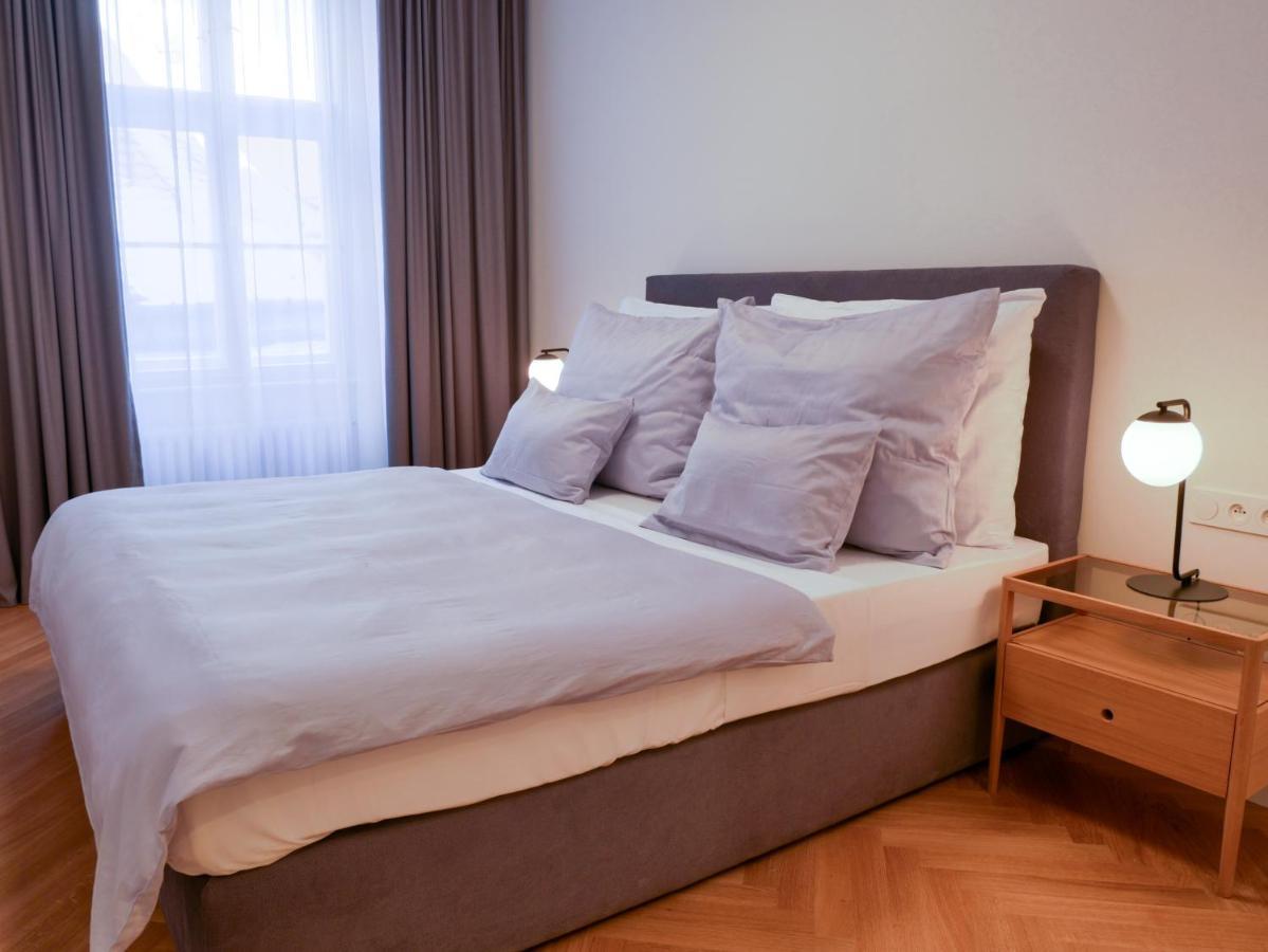 Laurinska 1 Apartments Μπρατισλάβα Εξωτερικό φωτογραφία